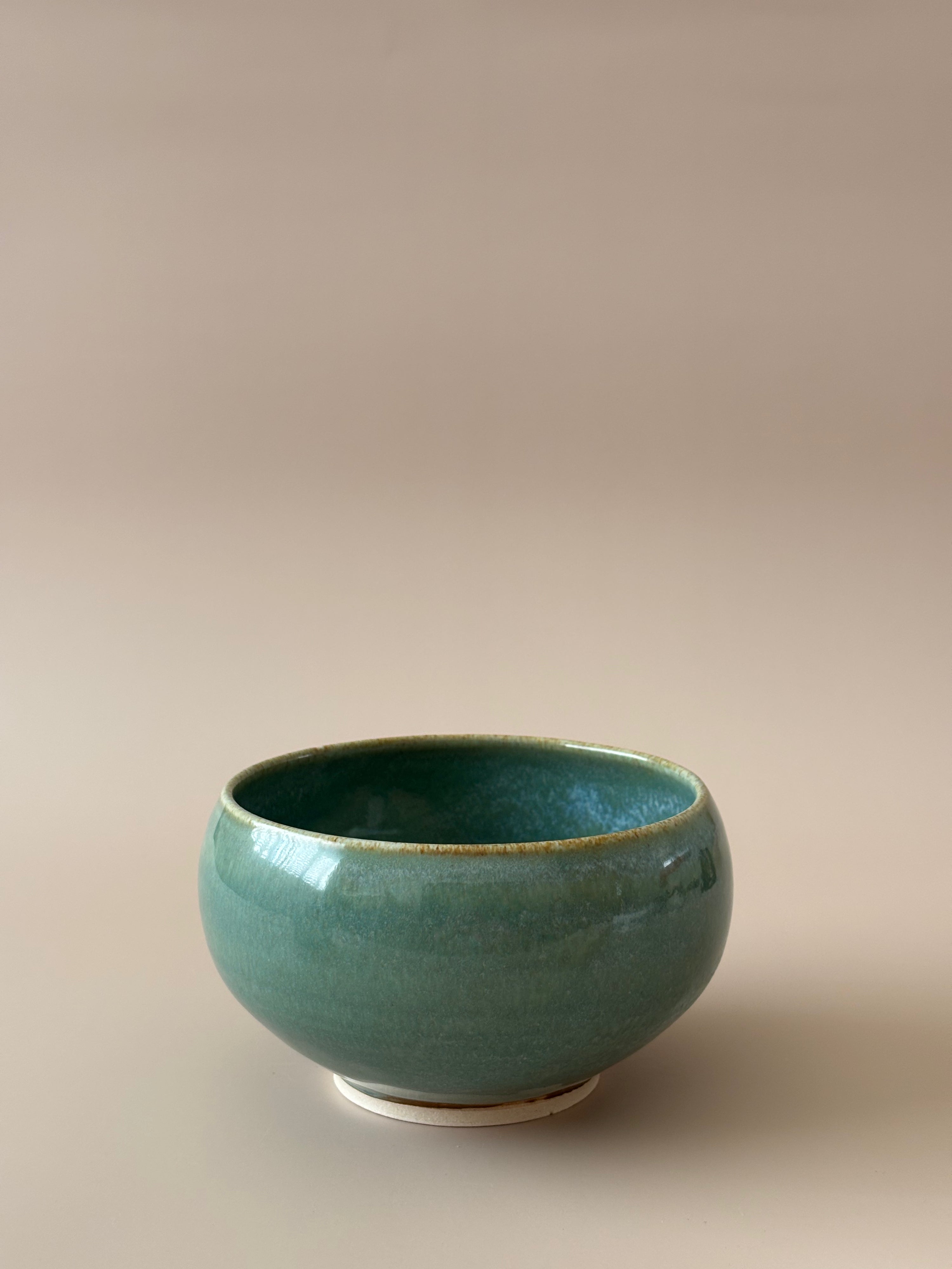 Bowl in Mar da Bahia