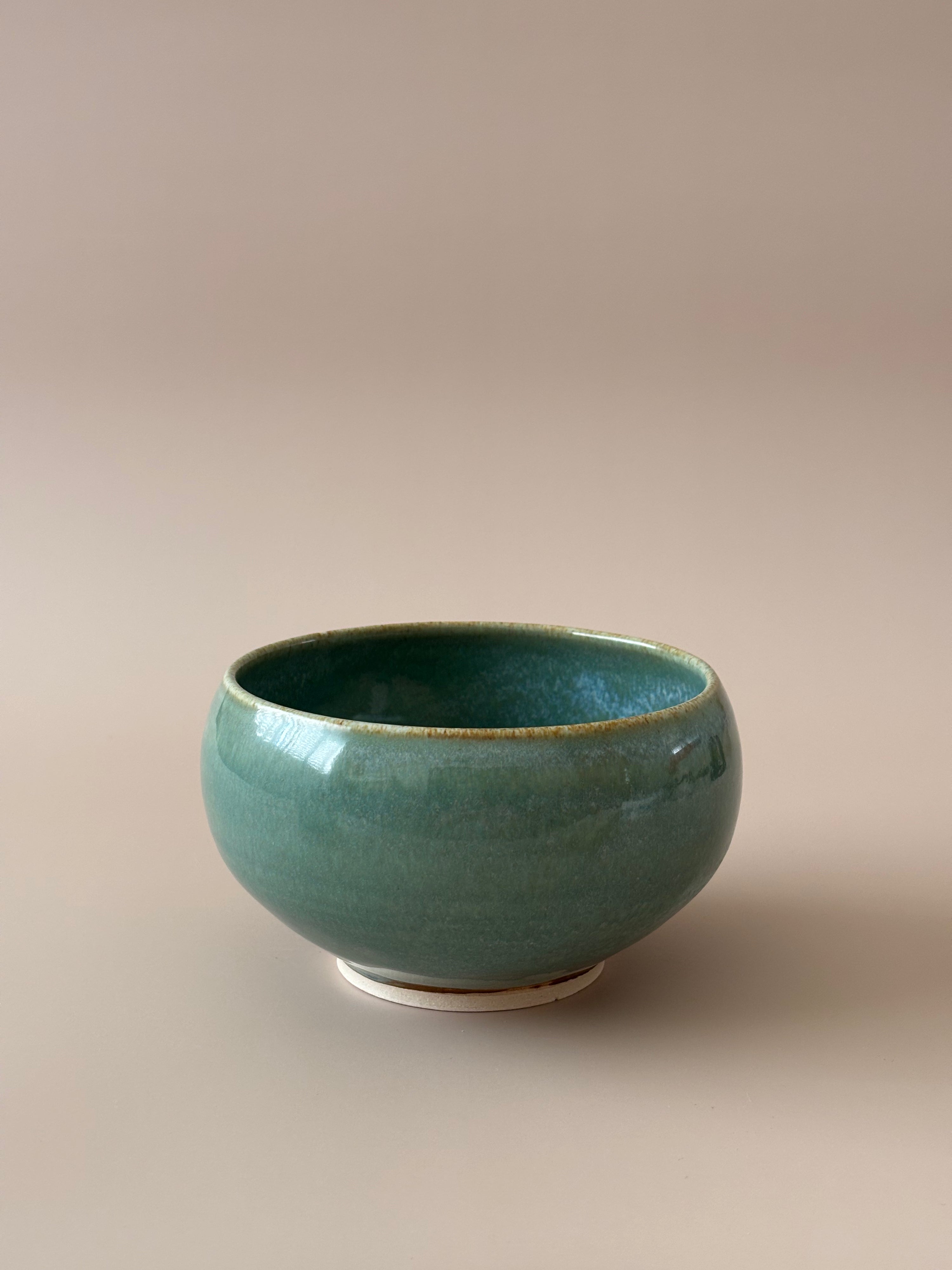 Bowl in Mar da Bahia